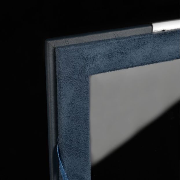Mirage 12 Watch Box Detail 3