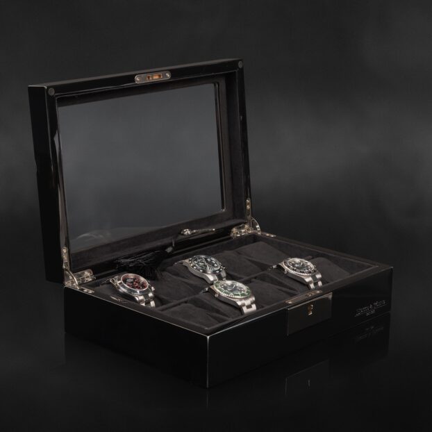 Tenor Black 10 Watch Box Lifestyle